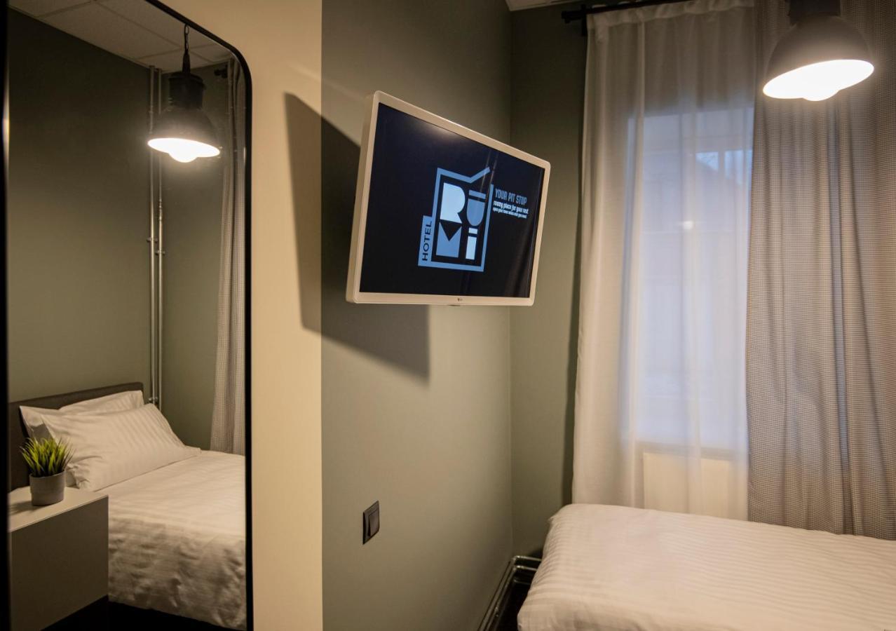 Rumi Hotel With Self Check-In Єкабпілс Екстер'єр фото